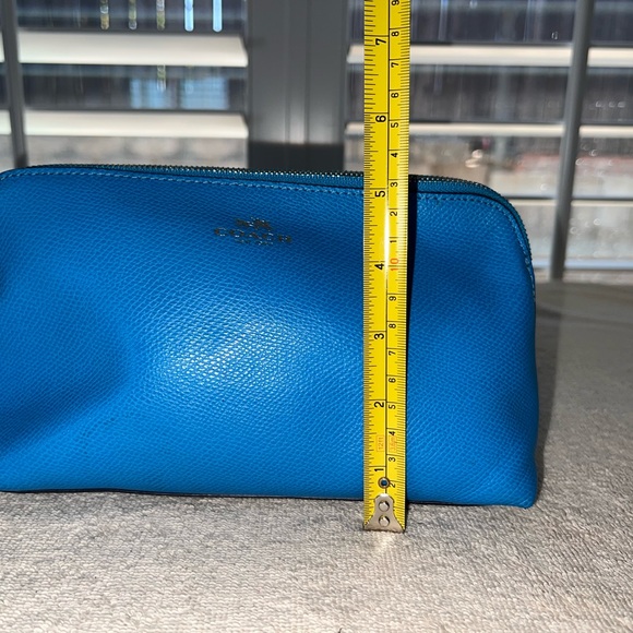 Coach Cosmetic Case 22 - A1680-F53387 - Picture 2 of 11